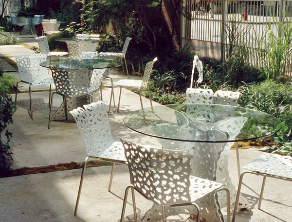 Unusual furniture in garden design – the Topiary Collection
