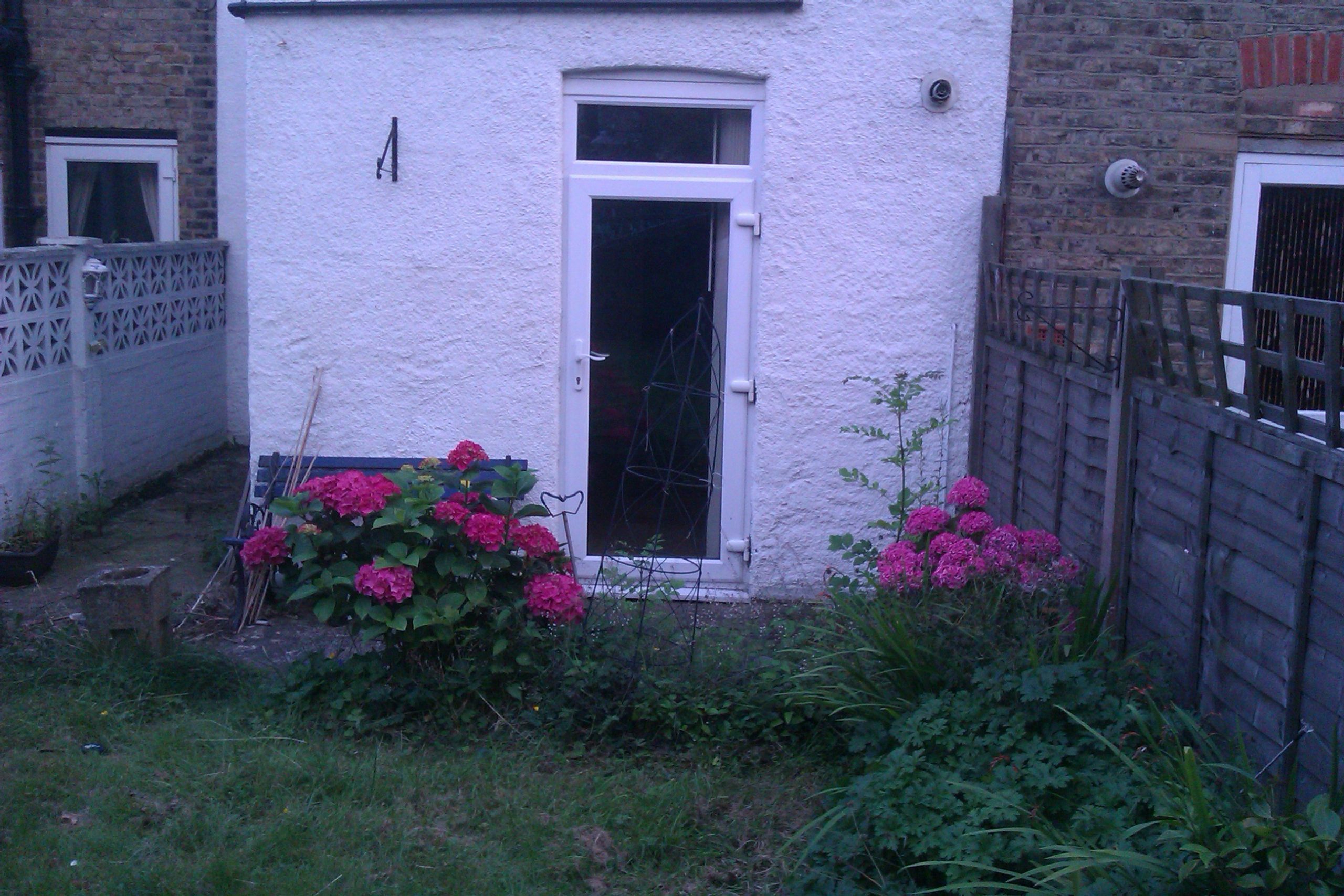 IMAG0690 family garden design