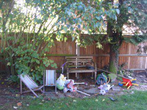 XL8024562-300×225-1 family garden design